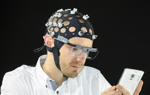 Tobii Pro Spectrum Eye Tracker Synced with EEG